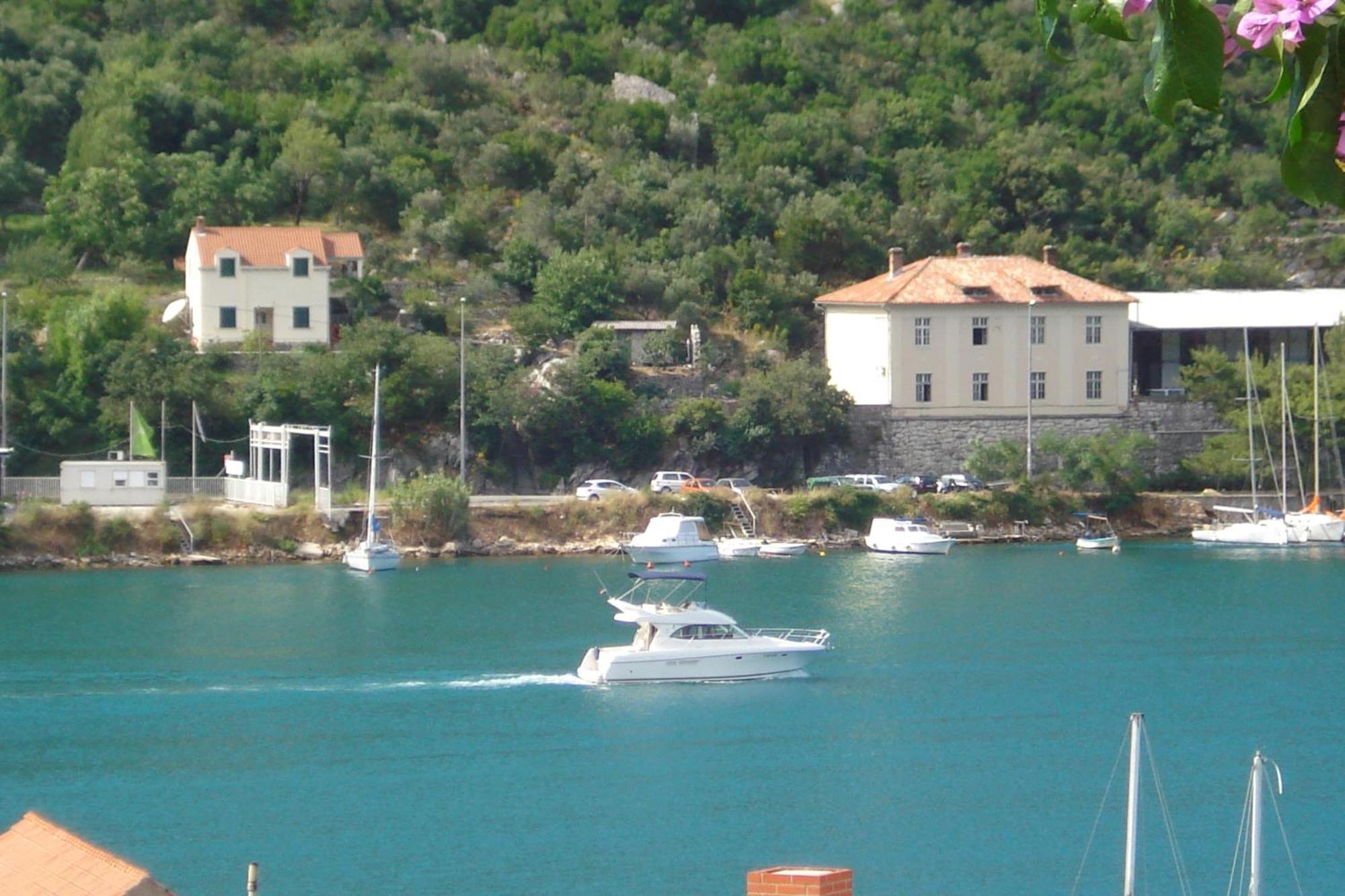 Apartments Husanovic Mokošica Exterior foto